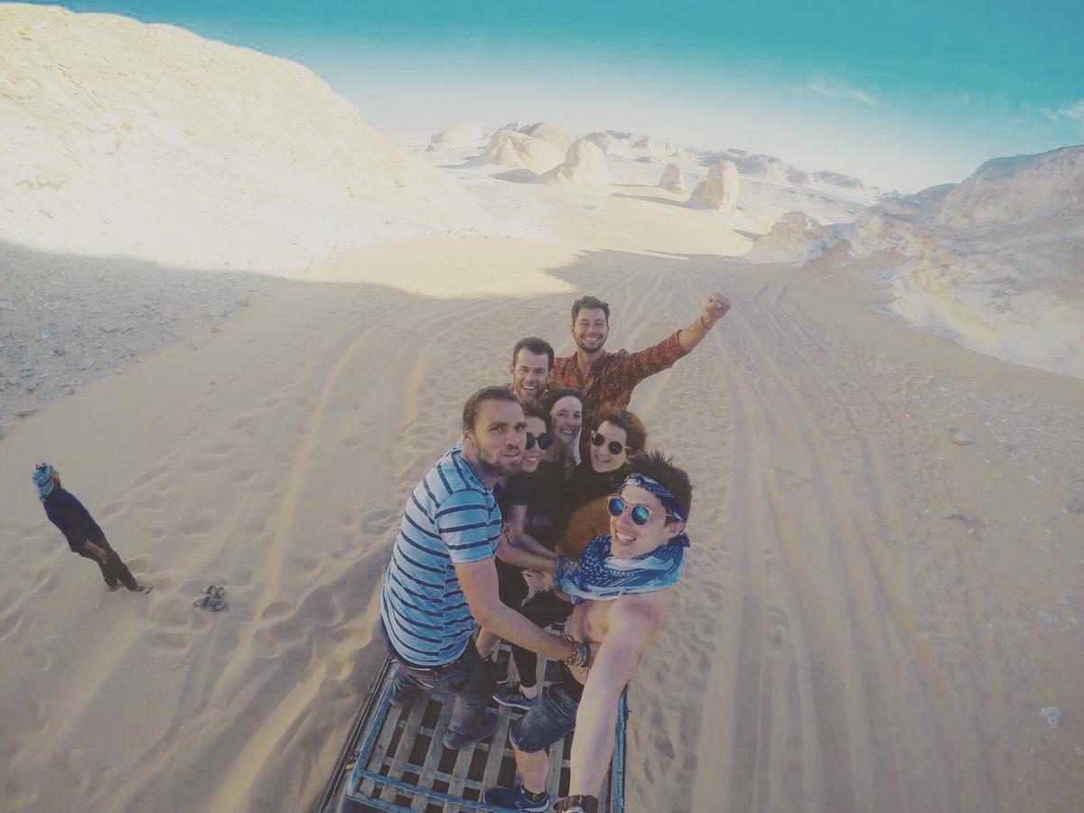 Happy Days Pyramids Inn Kafret el-Gabal Exterior foto